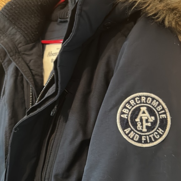Men’s Abercrombie Navy Winter Jacket Size XL - Picture 3 of 6